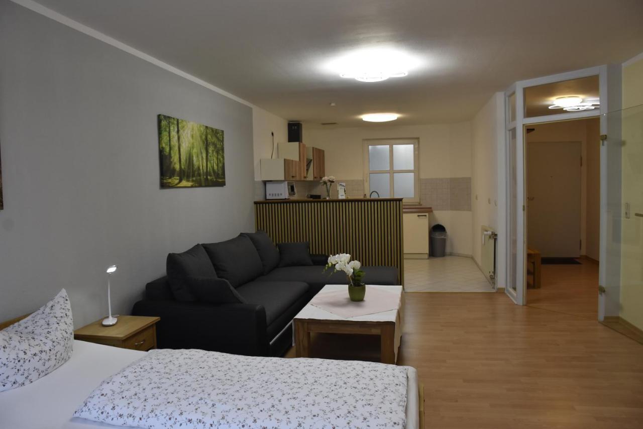 Hotel Garni Am Klostermarkt Plauen Luaran gambar